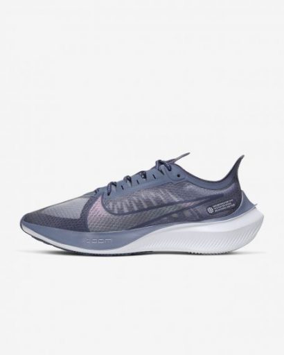 zoom gravity running shoe