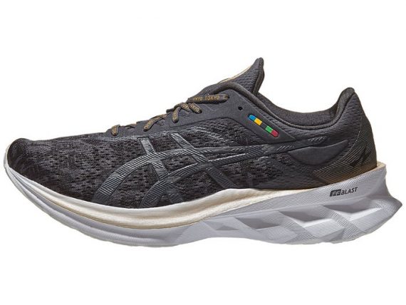 ASICS Men's Novablast