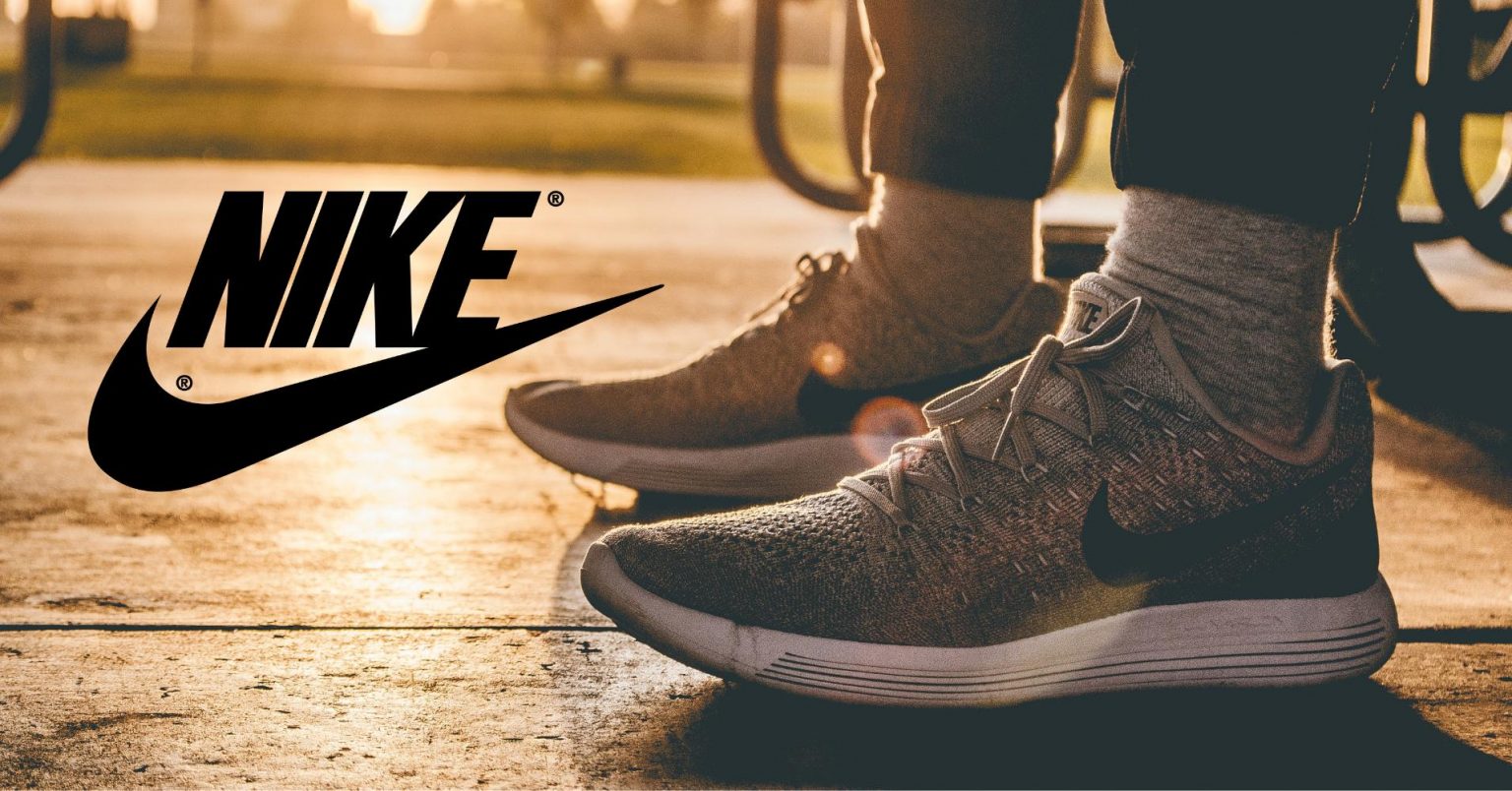 Banner Nike shoes | Runner Expert