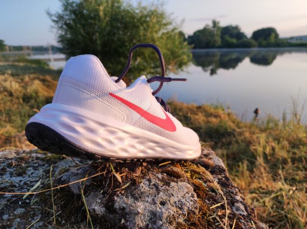 Nike Revolution 6 white