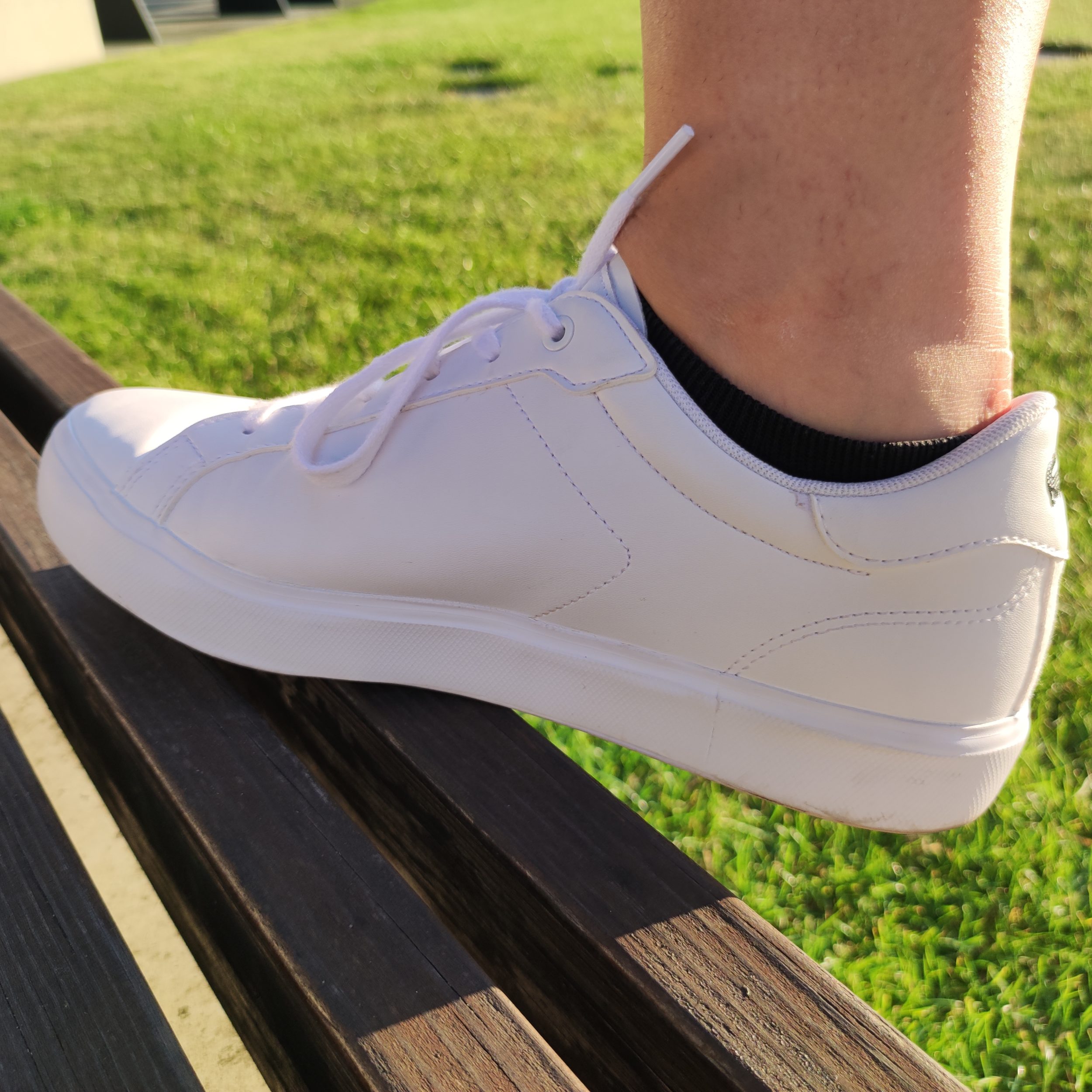 Lacoste women Hydez sneakers white version