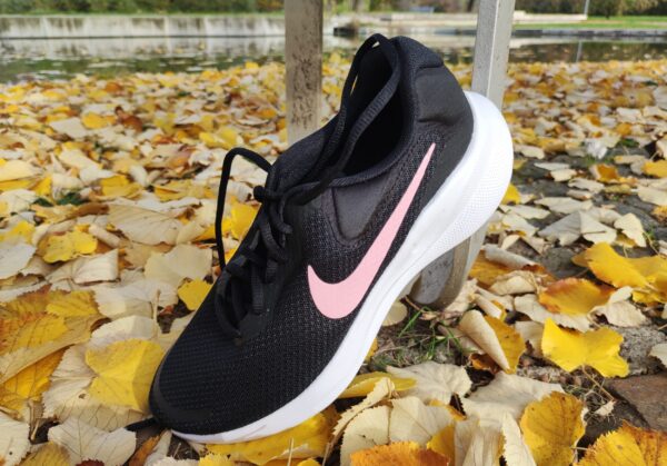 nike revolution 7 review