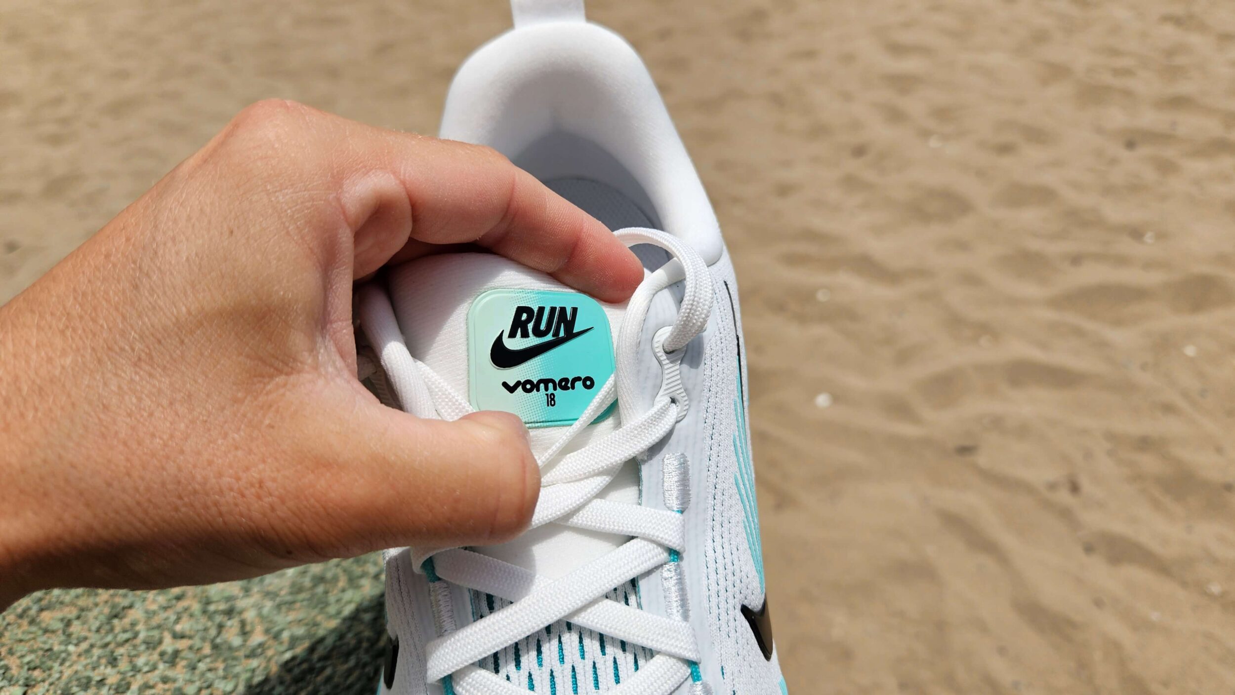 nike vomero 18 men